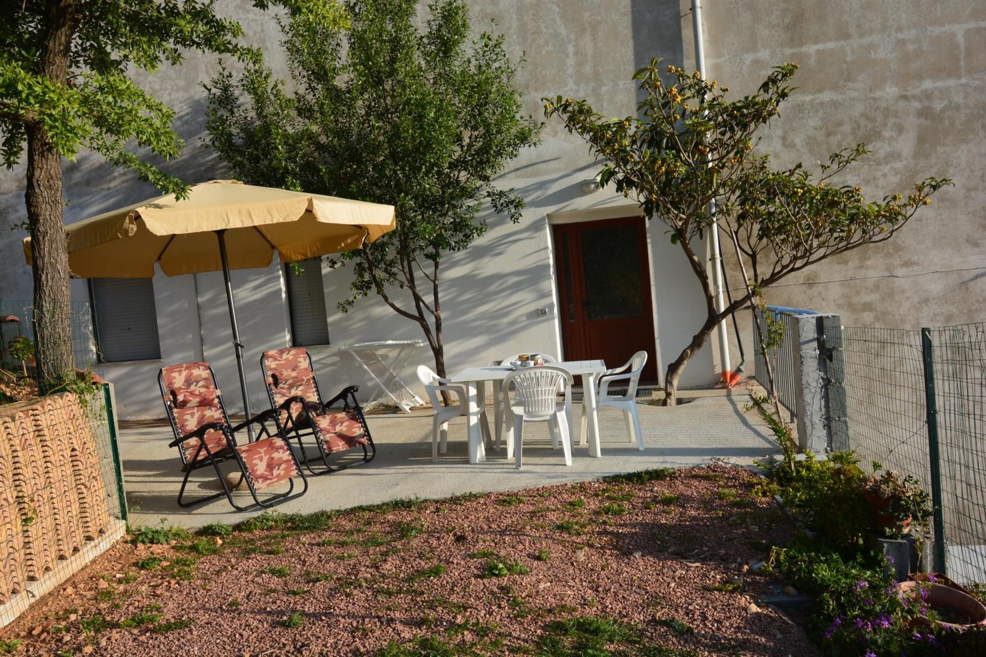 Gennirco Apartment Baunei